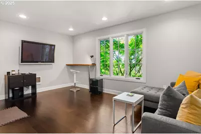 2505 SW Hillcrest Dr, Portland, OR 97201 - Photo 35