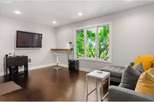 2505 SW Hillcrest Dr, Portland, OR 97201 - Photo 35