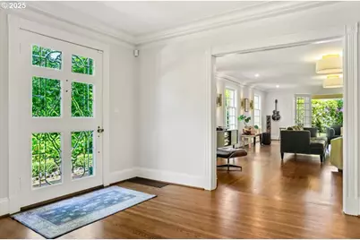 2505 SW Hillcrest Dr, Portland, OR 97201 - Photo 5