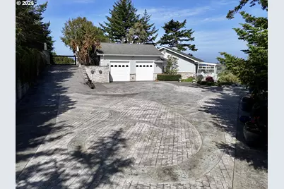 94414 Tom Cat Hill Rd, Gold Beach, OR 97444 - Photo 9