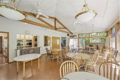 4367 SW 94th Ave, Portland, OR 97225 - Photo 37