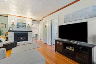 1560 SE Hamilton St, Roseburg, OR 97470 - Photo 7