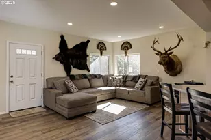 19800 SW Briedwell Rd, McMinnville, OR 97128 - Photo 5