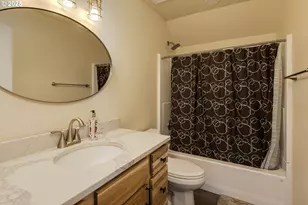 19800 SW Briedwell Rd, McMinnville, OR 97128 - Photo 15