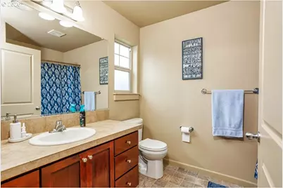 4201 N Pioneer Canyon Dr, Ridgefield, WA 98642 - Photo 27