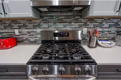 4201 N Pioneer Canyon Dr, Ridgefield, WA 98642 - Photo 17