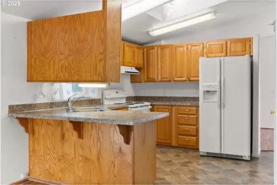 1699 N Terry St #225, Eugene, OR 97402 - Photo 13