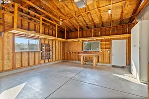 1699 N Terry St, Eugene, OR 97402 - Photo 33