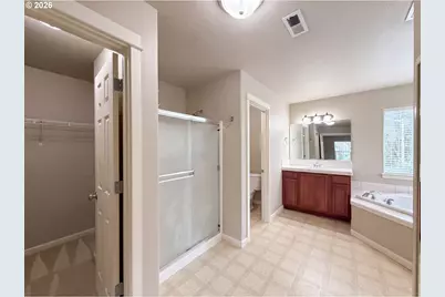 1724 SW Willowview Ter, Beaverton, OR 97003 - Photo 11