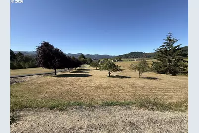 95570 N Bank Rogue River Rd, Gold Beach, OR 97444 - Photo 3