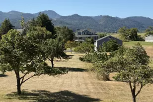 95570 N Bank Rogue River Rd, Gold Beach, OR 97444 - Photo 5