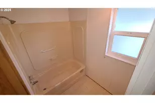 1405 NE Knowles Dr, Vancouver, WA 98685 - Photo 15