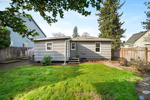 22986 SW Main St, Sherwood, OR 97140 - Photo 31