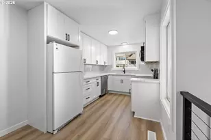 15037 NE Siskiyou Ct, Portland, OR 97230 - Photo 11