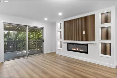 15037 NE Siskiyou Ct, Portland, OR 97230 - Photo 9