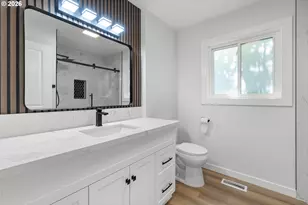 15037 NE Siskiyou Ct, Portland, OR 97230 - Photo 21