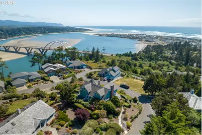 930 NW Highland Dr, Waldport, OR 97394 - Photo 5