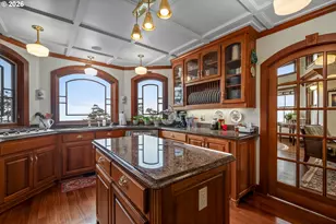 930 NW Highland Dr, Waldport, OR 97394 - Photo 29