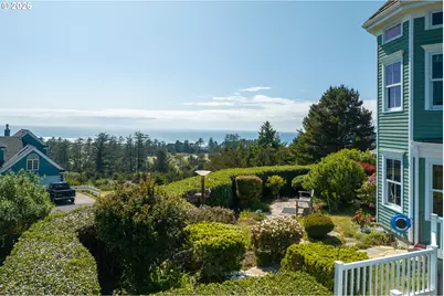 930 NW Highland Dr, Waldport, OR 97394 - Photo 7