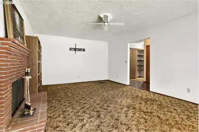 217 SE 79th Ave, Portland, OR 97215 - Photo 7