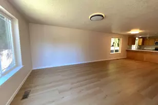 2222 NE 86th Ave, Vancouver, WA 98664 - Photo 3