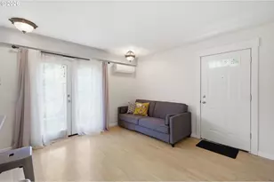 2121 W 15th Ct, Eugene, OR 97402 - Photo 5