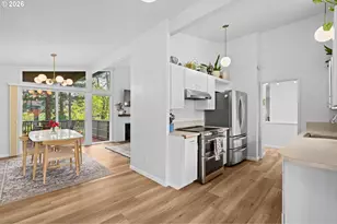 15051 NW Oakmont Loop, Beaverton, OR 97006 - Photo 9