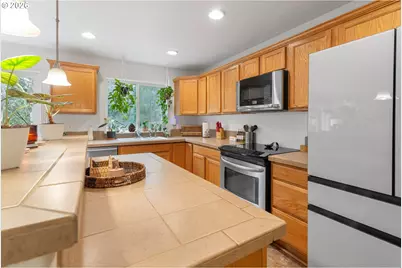 37720 Hamilton Ridge Dr, Sandy, OR 97055 - Photo 17