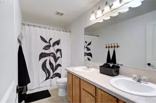 37720 Hamilton Ridge Dr, Sandy, OR 97055 - Photo 23