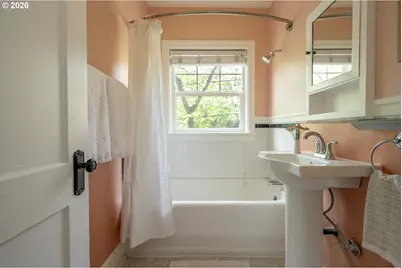 20 NW 16th Ave #212, Portland, OR 97209 - Photo 15