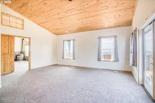 946 N Echo Mountain Rd, Otis, OR 97368 - Photo 21