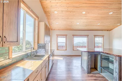 946 N Echo Mountain Rd, Otis, OR 97368 - Photo 13