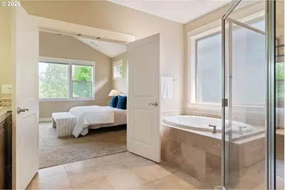 8175 SW Laurelwood Ct, Portland, OR 97225 - Photo 33