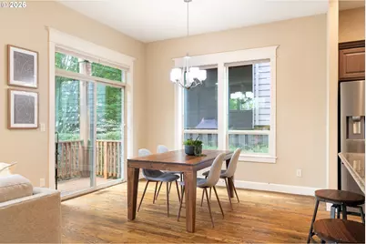 8175 SW Laurelwood Ct, Portland, OR 97225 - Photo 17