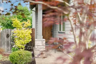 8175 SW Laurelwood Ct, Portland, OR 97225 - Photo 45