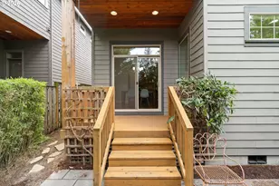 8175 SW Laurelwood Ct, Portland, OR 97225 - Photo 41