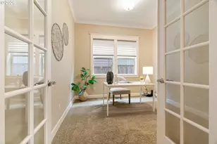 8175 SW Laurelwood Ct, Portland, OR 97225 - Photo 21