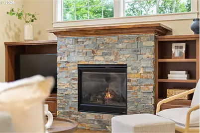 8175 SW Laurelwood Ct, Portland, OR 97225 - Photo 15