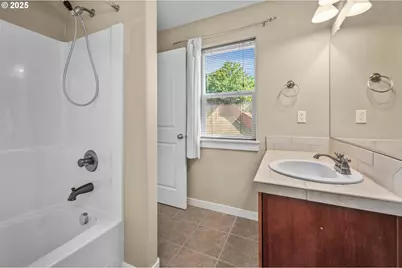 13061 SE Meadehill Ave, Happy Valley, OR 97086 - Photo 33