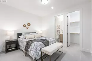 16012 NW Holman Wy, Portland, OR 97229 - Photo 31