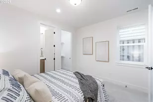 16012 NW Holman Wy, Portland, OR 97229 - Photo 21