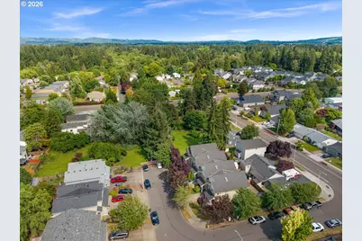 4248 SE Walnut Ct, Hillsboro, OR 97123 - Photo 37