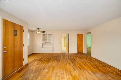1470 Jay St, Eugene, OR 97402 - Photo 5