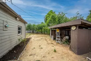 1470 Jay St, Eugene, OR 97402 - Photo 35