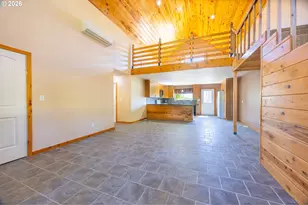 401 Decosta Ln, Oakland, OR 97462 - Photo 3