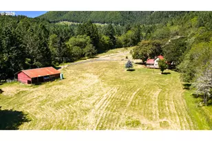 401 Decosta Ln, Oakland, OR 97462 - Photo 43