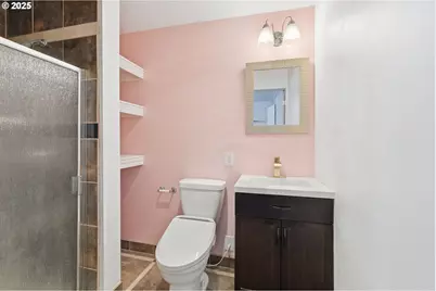 5630 Meeker Dr, Kalama, WA 98625 - Photo 17