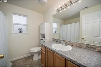 369 Pamela Ct, Jefferson, OR 97352 - Photo 23