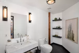 1420 NW Lovejoy St, Portland, OR 97209 - Photo 21