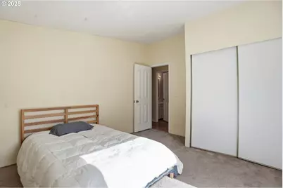 1949 SE Palmquist Rd #32, Gresham, OR 97080 - Photo 17